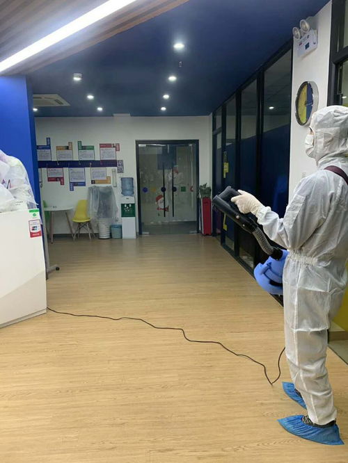 深圳南山專業(yè)室內(nèi)外消毒滅菌與工廠宿舍殺蟲保潔服務